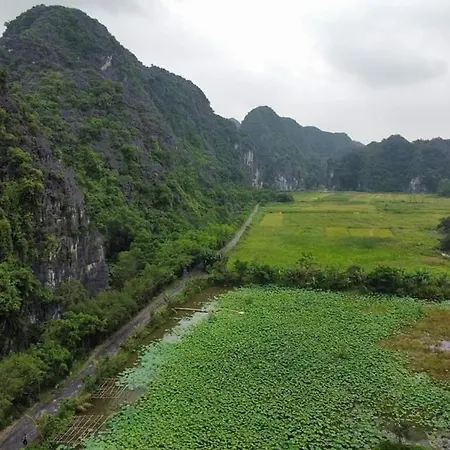 Thung Sen Tam Coc Chalets Ninh Binh Exterior photo